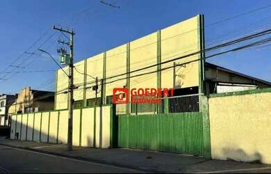 Imagem: O depósito possui 1.905m² de Área e está localizado em