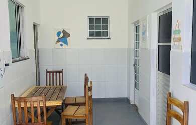 Imagem 12: Quarto para solteiros