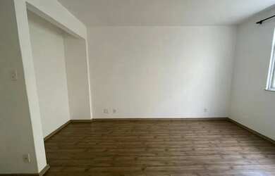 Imagem 11: Imóvel para aluguel tem 65 metros quadrados com 1 quarto em Jardim Glória - Juiz de Fora