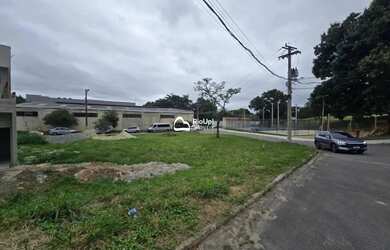 Imagem: O terreno possui 336m² de Área e está localizado em Campo