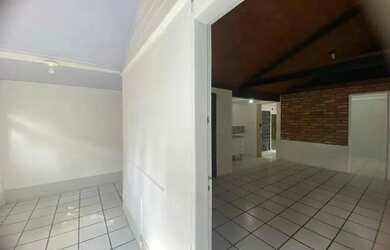 Imagem 13: Casa - Florianópolis SC. Piscina, Churrasqueira, 80m² de Áreae2 Banheiros