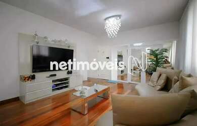 Imagem: O apartamento possui 4 Dormitórios, 3 Banheiros, 2 Vagas na