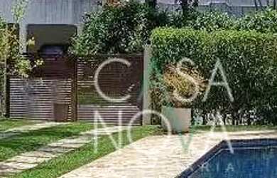 Imagem: A casa em condomínio possui 4 Dormitórios, 5 Banheiros, 3