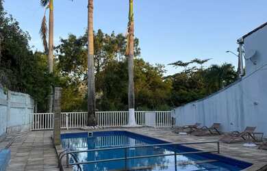 Imagem: A casa em condomínio possui 3 Dormitórios, 3 Banheiros, 2