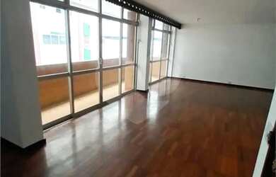 Imagem: O apartamento possui 3 Dormitórios, 3 Banheiros, 2 Vagas na