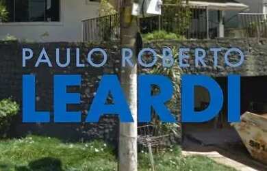 Imagem: A casa possui 4 Dormitórios, 5 Banheiros, 5 Vagas na garagem