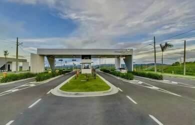 Imagem: O terreno possui 305m² de Área e está localizado em Centro