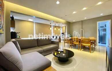 Imagem: O apartamento possui 3 Dormitórios, 3 Banheiros, 2 Vagas na