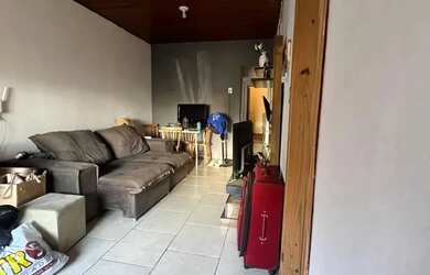 Imagem: A casa possui 3 Dormitórios, 2 Banheiros, 2 Vagas na garagem