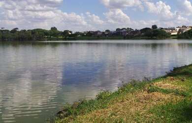 Imagem 2: Terreno condominio lago azul
