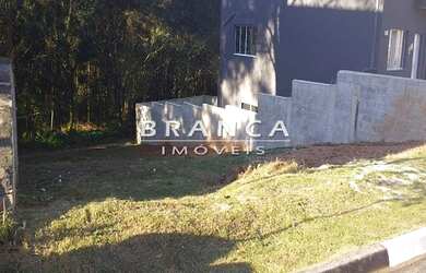 Imagem: O terreno possui 257m² de Área e está localizado em Quintas