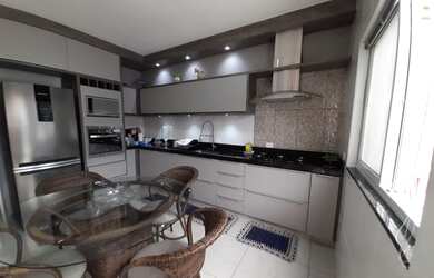 Imagem 6: Lindo Sobrado SB314. Varanda, 138m² de Área, 4 Vagas na garageme3 Dormitórios