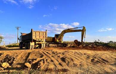 Imagem: O terreno possui 600m² de Área e está localizado em Centro