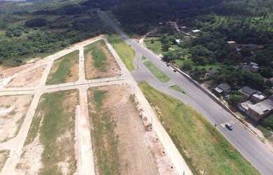 Imagem: O terreno possui 200m² de Área e está localizado em Centro