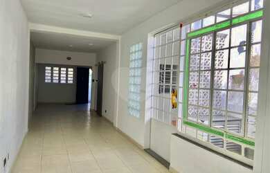 Imagem 1: Charmosa casa 03 dorm / 01 suíte / 02vagas - Metrô Pinheiros