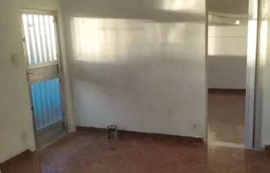 Imagem: O apartamento possui 1 Dormitório, 1 Banheiro e está localizado