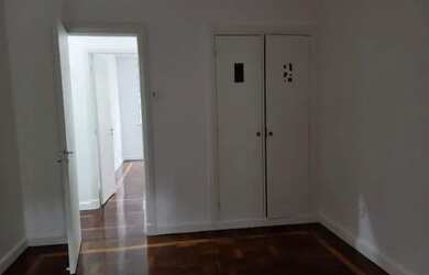 Imagem 4: Ótimo apto Varanda - Duas Salas - Dois Quartos - Area