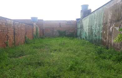 Imagem 1: Lote/Terreno para venda com 200 metros quadrados em Caladinho - Porto...