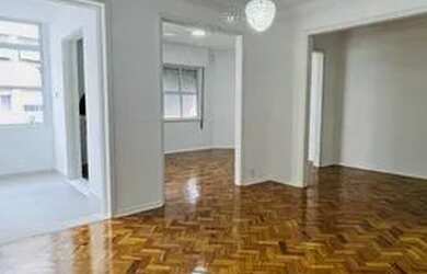 Imagem: O apartamento possui 3 Dormitórios, 3 Banheiros, 152m² de