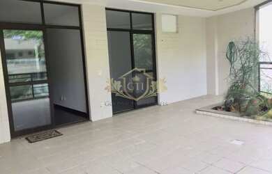 Imagem: O apartamento possui 2 Dormitórios, 1 Banheiro, 2 Vagas na