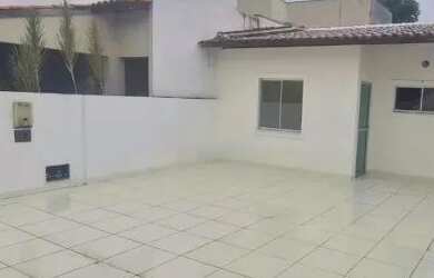 Imagem: A casa em condomínio possui 2 Dormitórios, 1 Banheiro, 3 Vagas