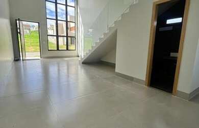 Imagem 4: Lindo Sobrado, Novo, bem localizado dentro do Condomínio Jardins Porto,...