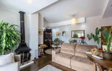 Imagem: O apartamento na cobertura possui 3 Dormitórios, 3 Banheiros