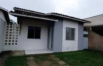 Imagem: A casa em condomínio possui 2 Dormitórios, 1 Banheiro, 2 Vagas