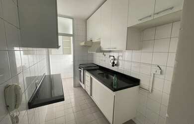 Imagem: O apartamento possui 3 Dormitórios, 2 Banheiros, 1 Vaga na