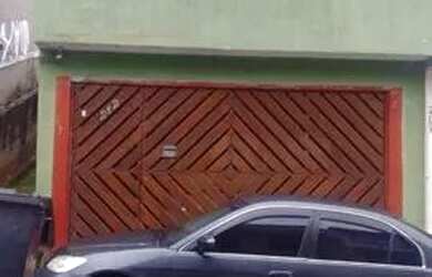 Imagem: A casa possui 3 Dormitórios, 3 Banheiros, 2 Vagas na garagem