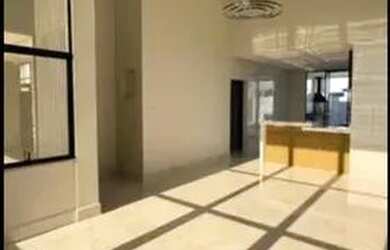 Imagem: A casa possui 2 Dormitórios, 2 Banheiros, 90m² de Área e