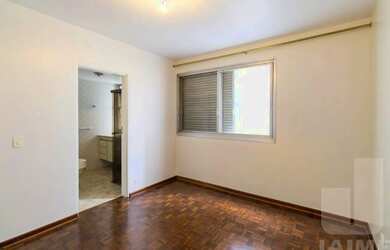 Imagem 14: Apartamento amplo em área nobre, 4 dormitórios sendo 2 suítes e 2 vagas...