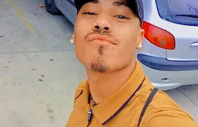 Imagem: O quarto está localizado em Jardim Casa Branca, Caraguatatuba