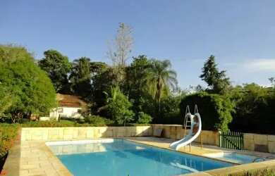 Imagem: A fazenda possui 30.000m² de Área e está localizado em Piracaia