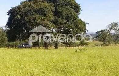 Imagem: O terreno possui 58.000m² de Área e está localizado em Distrito