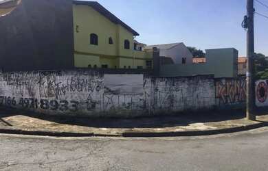 Imagem: O terreno possui 327m² de Área e está localizado em Jardim