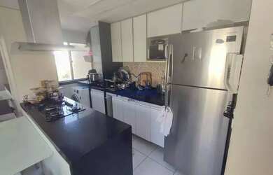 Imagem: O apartamento possui 3 Dormitórios, 2 Banheiros, 1 Vaga na