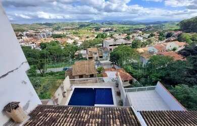 Imagem 9: Casa no Jardim Belvedere com 3 quartos sendo uma suíte