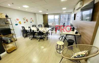 Imagem: O depósito possui 2 Vagas na garagem, 42m² de Área e Imóvel