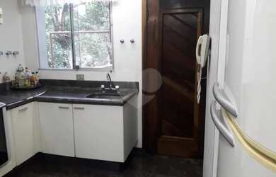 Imagem 13: Sobrado com 6 quartos à venda em Horto Florestal - SP