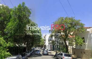 Imagem: O depósito possui 692m² de Área e está localizado em Vila