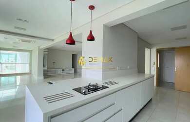 Imagem: O apartamento possui 3 Dormitórios, 5 Banheiros, 4 Vagas na