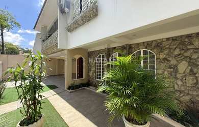 Imagem 4: Sobrado para Venda no bairro Zona 05, localizado na cidade de Maringá...