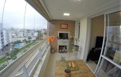 Imagem: O apartamento possui 3 Dormitórios, 1 Banheiro, 2 Vagas na