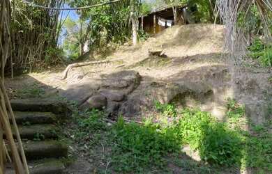 Imagem: O terreno possui 660m² de Área e está localizado em Barra