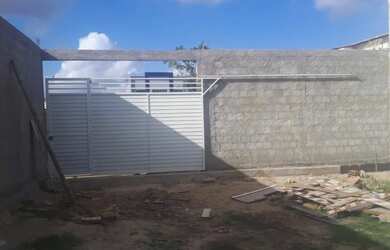 Imagem: O terreno possui 300m² de Área e está localizado em América