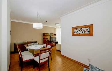 Imagem: O apartamento possui 3 Dormitórios, 2 Banheiros, 1 Vaga na