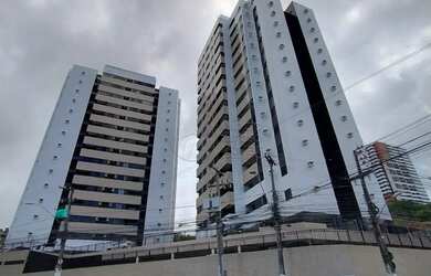 Imagem: O apartamento possui 3 Dormitórios, 1 Banheiro, 1 Vaga na garagem