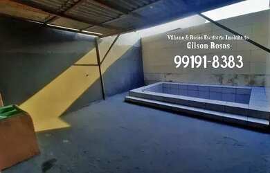 Imagem: A casa possui 4 Dormitórios, 2 Banheiros e 140m² de Área