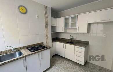 Imagem: O apartamento possui 2 Dormitórios, 1 Banheiro e 49m² de Área